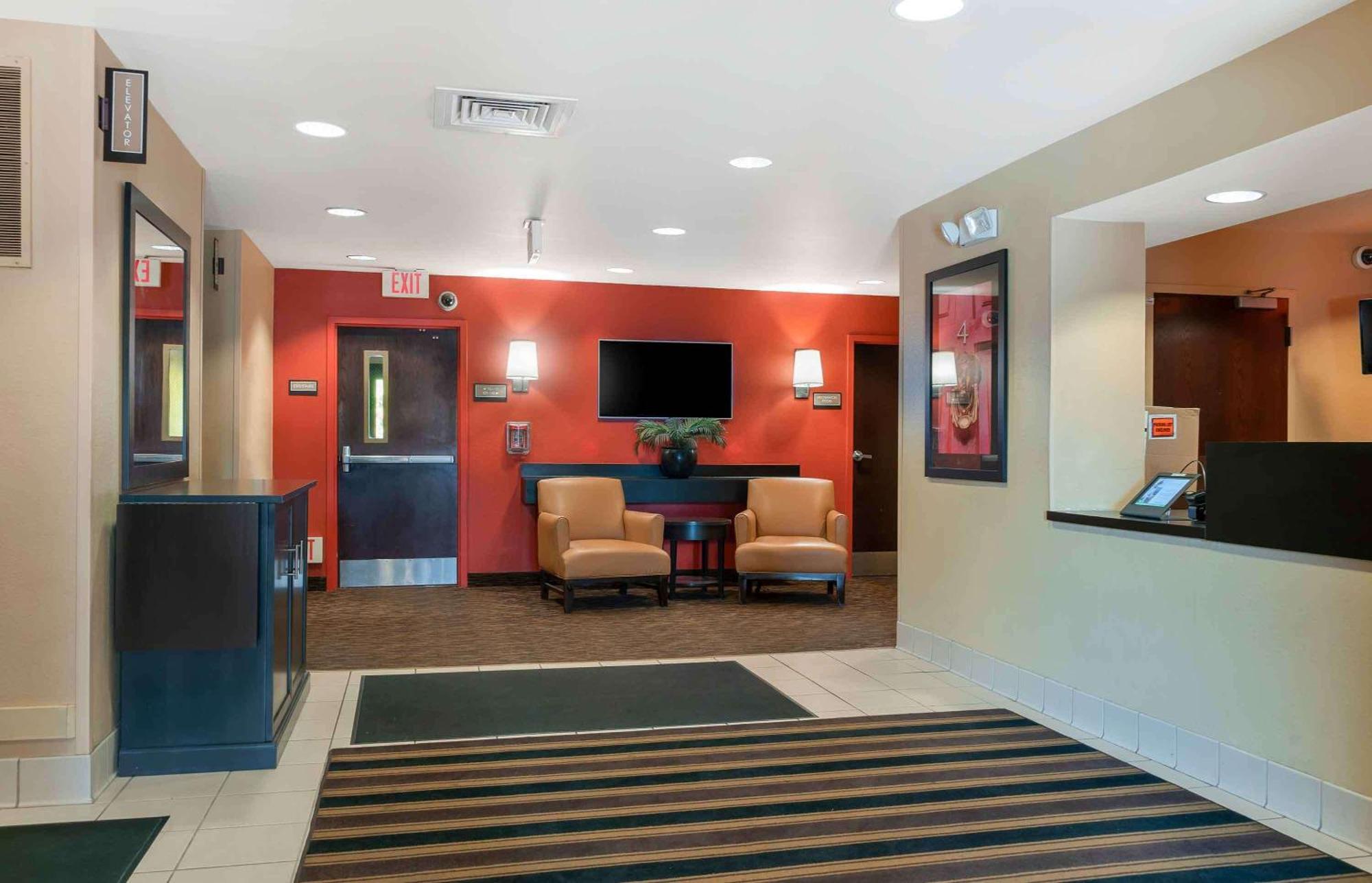 Extended Stay America Suites - Detroit - קאנטון מראה חיצוני תמונה