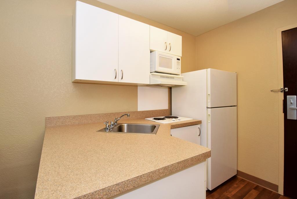 Extended Stay America Suites - Detroit - קאנטון מראה חיצוני תמונה