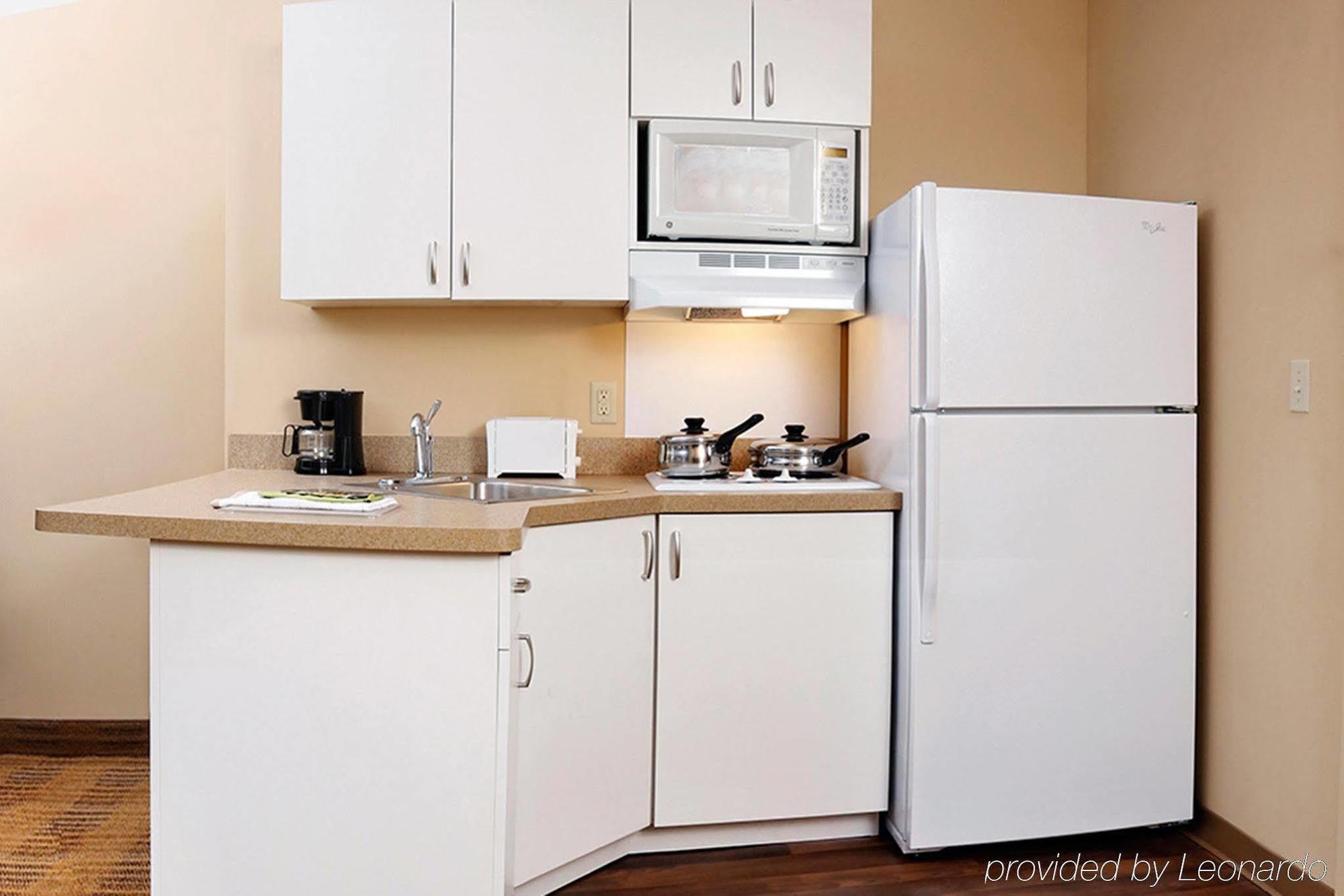 Extended Stay America Suites - Detroit - קאנטון מראה חיצוני תמונה