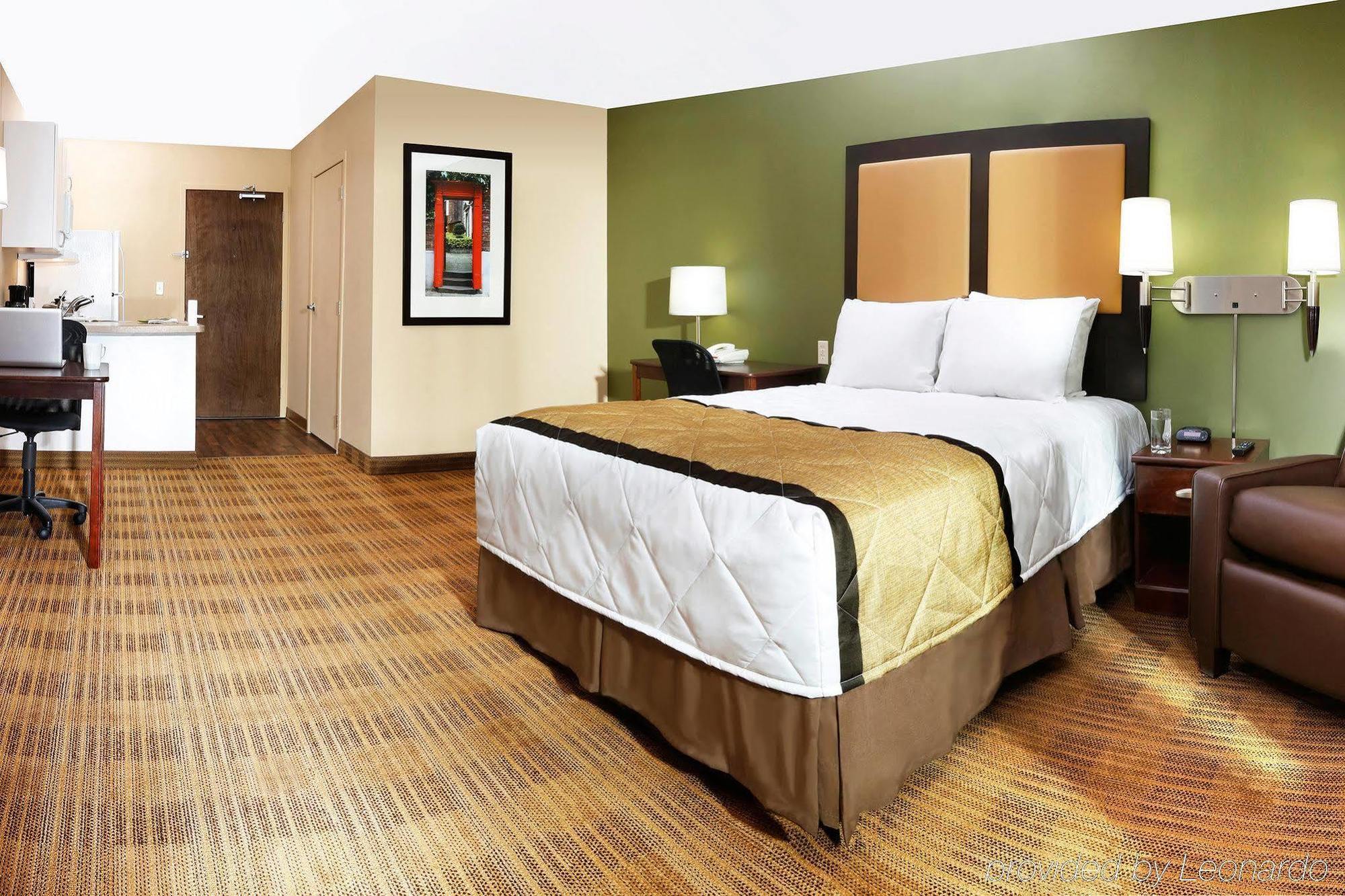 Extended Stay America Suites - Detroit - קאנטון מראה חיצוני תמונה